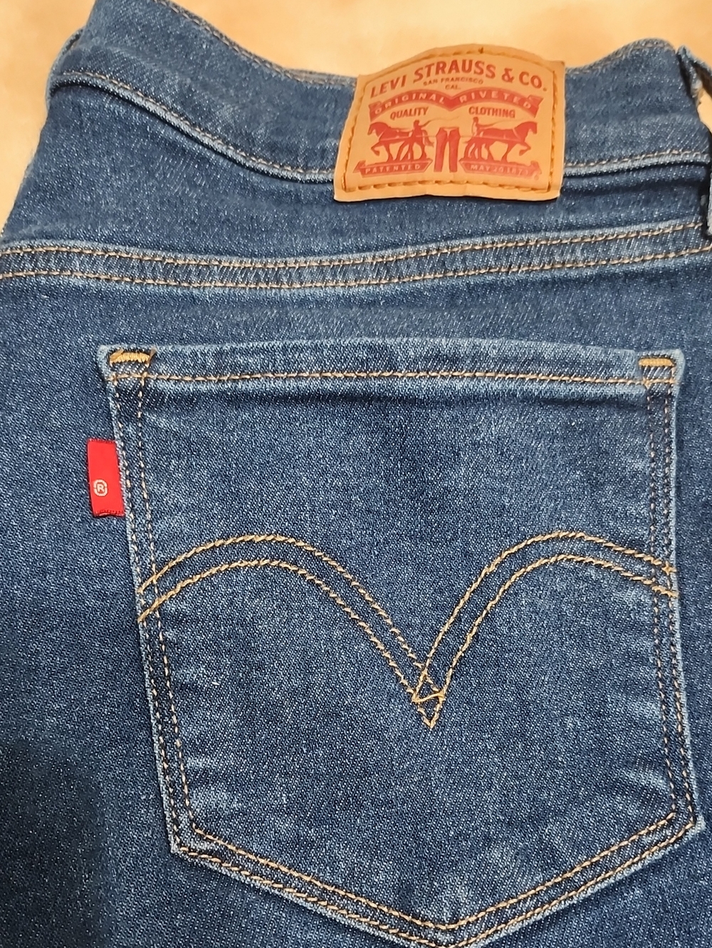 Levi's Mid-Rise Denim Blue Jeans Size W 29 L 32 Straight Leg - Picture 2 of 5